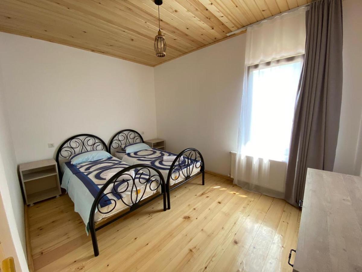 Cottage Qel Mestia Esterno foto